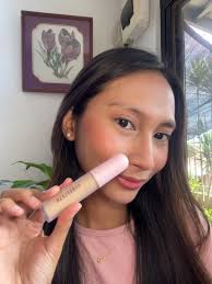 Best under eye brightening powder or products? Currently using a lighter  undereye concealer but it's still not popping as much as I want