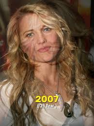 Hollie Cash's Instagram, Twitter & Facebook