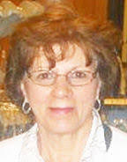 Etta Boyer's Instagram, Twitter & Facebook