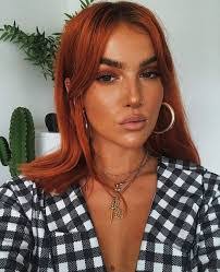 Amber Eslinger's Instagram, Twitter & Facebook