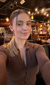 I am 54 years old you not ugly smoking red hotter beautiful gorgeous sexy  sexy sexy woman great picture I chat with friends