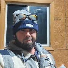 LED lighting is the greatest, right? Low energy draw, long lasting bulbs…  What's not to like? Well, your body doesn't particularly like them. LEDs  emit mainly blue light, and little, if any,