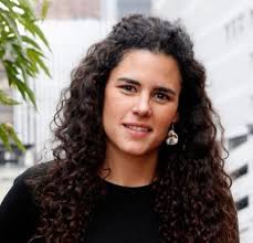 Luisa Maria Alcalde es nuestra propuesta para Florecita. . .