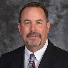 Robin Betts's Instagram, Twitter & Facebook