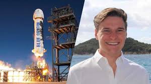 Jeff bezos reaches space in successful blue origin launch. Y0ega5czerchrm