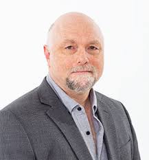 Michael Prater's Instagram, Twitter & Facebook