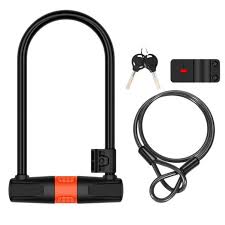 Cotiza la moto nkd 125, conocida por su excelente consumo de combustible, ideal para movilizarte de forma rápida en el tráfico de la ciudad. Velo En Forme De Moto Cdiscount