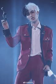 Exceptional service, creativity & innovation. We Love Zhu Zhengting S Black And White Hair Celebrity Photos Videos Onehallyu