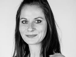 Linda Lorenz-Fluxa und Dirk Adam steigen bei Sports Illustrated Deutschland  weiter auf