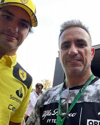 Unas cuantas caras conocidas que...