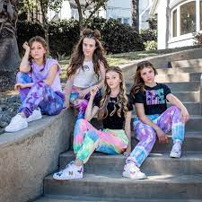 Also my other account @thesquadxsundaze.bby !💕 love you all ️ shoppiperrockelle.com. Piper Rockelle On Instagram Girl Gang Sophiefergi Symonneharrison Itsemilydobson Followi Cute Girl Outfits Pretty Girl Outfits Girly Girl Outfits