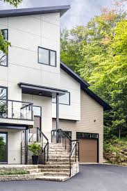 Consider these five ways to easily add modern style to your home during a makeover. Modern Hardie Panel Siding Novocom Top