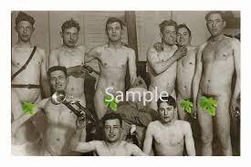 1940 Photo Reprint Nude Sailors Drink & Show off Hard Bodies - Etsy