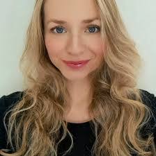 Dorrie Meyer's Instagram, Twitter & Facebook