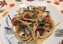 How would you rate spaghetti alle vongole? Recipe Of Quick Spaghetti Alle Vongole Ricetta
