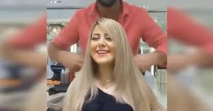 Mg hair artistic is dedicated to making different hairstyles from fun and personalized hairstyles to. Sie Will Einen Bob Doch Was Der Friseur Macht Lasst Ihr Das Lachen Vergehen