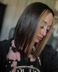 Introducing Bailey 3.0 😏 Sometimes taking the plunge into something  totally different is just the move you needed 🤩 I'm absolutely obsessed  with my short hair & these money pieces framing my