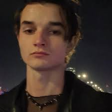 rhys wyatt floyd (@rhyswyattfloyd) • Instagram photos and videos