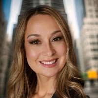 90+ "Sandy Sellers" profiles