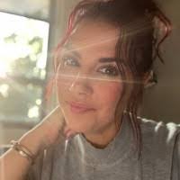 Jennifer Klick's Instagram, Twitter & Facebook