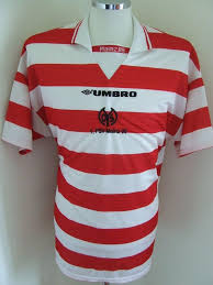 Unterstütze den fsv im stadion und feuere das team mit dem neuen jersey an. Fsv Mainz 05 Home Football Shirt 1997 1998 Sponsored By No Sponsor
