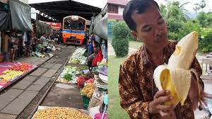 More images for fakta kehidupan malam di thailand » 6 Foto Ini Jadi Bukti Uniknya Kehidupan Di Thailand Hot Liputan6 Com