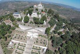 Jul 02, 2021 · cemitério nossa senhora do carmo, curuçá. Escadaria De Santuario De Vila Flor Alvo De Vandalismo Por Veiculo Todo O Terreno Renascenca