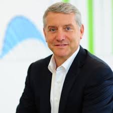 Putting the Problem Before the Product-How Outcome-Based Selling Provides  Real Solutions