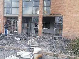 Maybe you would like to learn more about one of these? Minister Nzimande Condemns Torching Of Ukzn Westville Residence Sa411