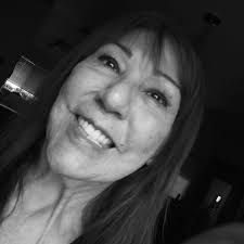 Anybody have any yearbooks or group pictures from the late 70's early 80's  of Bertha Moreno??? Please dm me