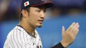 Can't we as a fan base just crowd source 600 Million and tell the Mariners  to sign the two bats and bullpen piece we need? If I had the Money I would