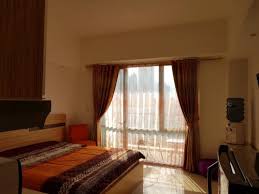 Maksudnya, unit tidak terlalu luas, namun tetap kondusif untuk dijadikan hunian. Dijual Disewakan Apartemen Ambassade Di Jakarta Selatan Fully Furnished Studio 59035