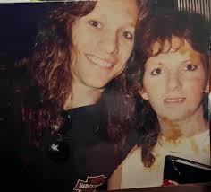 Can someone removed all the wrinkles