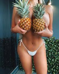 Carly Anderson (ucaarlyjane) - Reddit