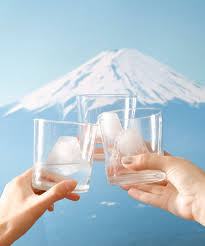 富士山の氷で乾杯 fuji on the rock 製氷 富士山 氷