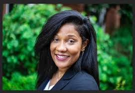 Shanise Davis's Instagram, Twitter & Facebook