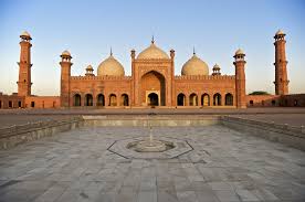 Diese simple art von dreschern, sind heute noch in ärmeren gegenden der welt, zum beispiel in afghanistan, im einsatz. Lahore In Pakistan 15 Sehenswurdigkeiten Highlights Tipps