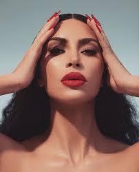 Pin By Stylesociety On Kim Kim Kardashian Makeup Kkw Beauty Kardashian Makeup