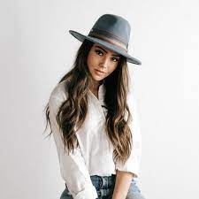 Pin By Nenidia Lueva On Wear Women Hats Fashion Hat Fashion Summer Hats For Women