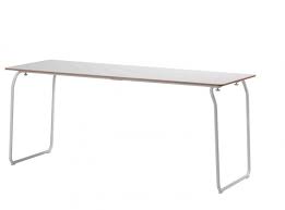 10 Easy Pieces White Outdoor Dining Tables Gardenista Outdoor Folding Table Affordable Furniture Outdoor Dining Table