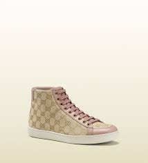 Urban classics top corto allacciato da donna nero urban classics urban classics. Gucci 338888 Ftaz0 9660 Guardaroba