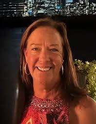 Ellen Higgins's Instagram, Twitter & Facebook