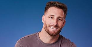 Devin Aaron's Instagram, Twitter & Facebook