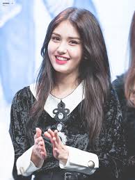 Jeon somi is a soloist, known for competing in sixteen and produce 101. 9 Mixed Idols Who Definitely Won The Genetic Lottery Koreaboo