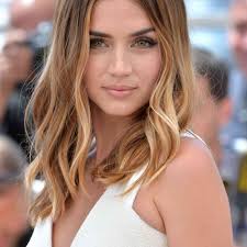 Caramel highlights look so lovely on dark haired women, and the balayage technique really ups the beauty. 25 Of The Best Caramel Hair Colors