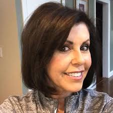 The kit has a set of three pairs of gloves, and it dispenses the cream with a pump for easy and less mess application. Cover Gray Hair With These Hair Color Shades See The Top 10 List