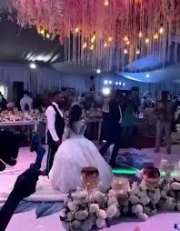 Sayfalartanınmış kişioyunculisa model/actressvideolaranother nissan commercial! Mc Blast Wedding Guest For Blocking 2019 G Wagon With His 2005 Toyota Corolla Video Autojosh