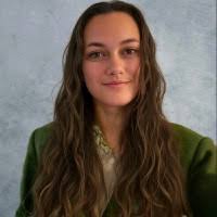 Genevieve Otto's Instagram, Twitter & Facebook