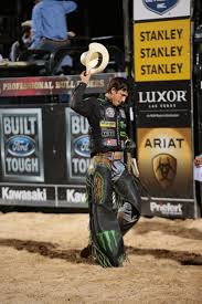 Bull Rider Jb Mauney Announces Retirement After Neck Injury