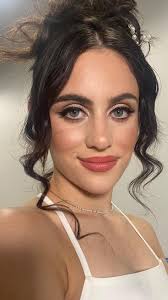 Evaline Artistry LLC.